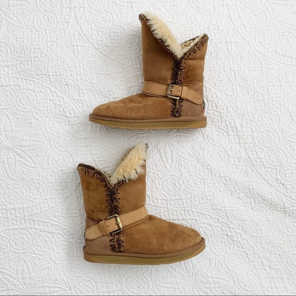 Australia Luxe Collective Dixie Belted Fold-Down Sheepskin Boot, Chestnut - Picture 4 of 8
